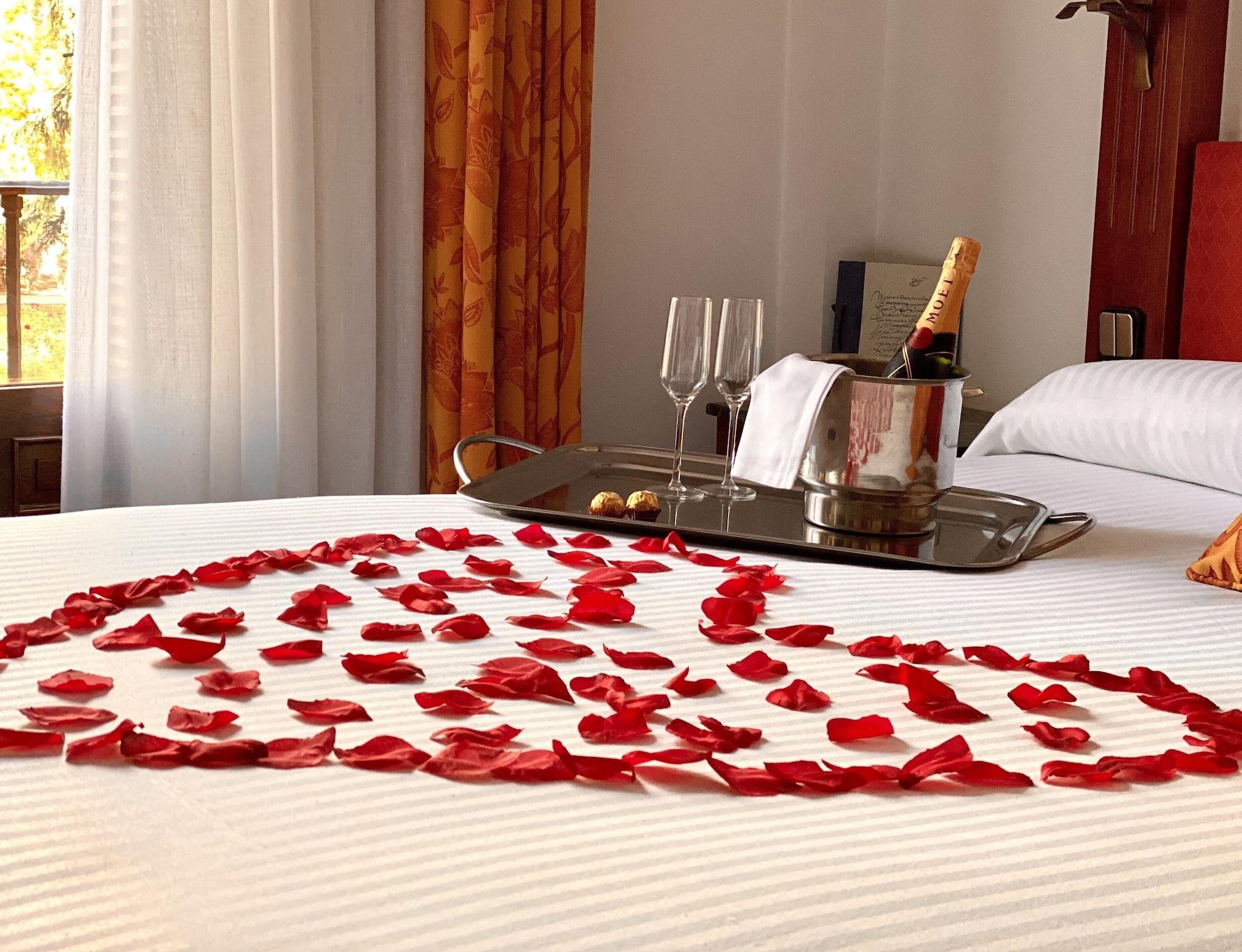 Hotel El Bedel Alcalá de Henares Zewnętrze zdjęcie