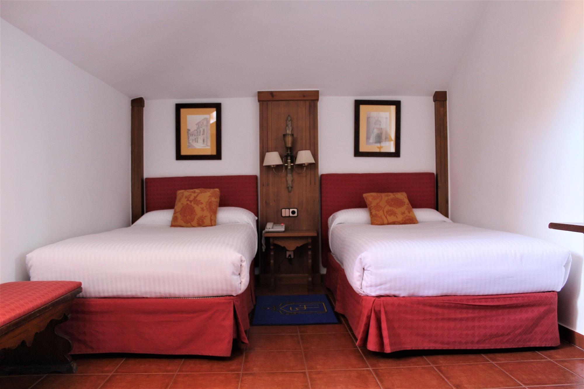 Hotel El Bedel Alcalá de Henares Zewnętrze zdjęcie