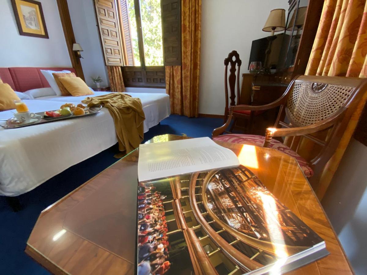 Hotel El Bedel Alcalá de Henares Zewnętrze zdjęcie