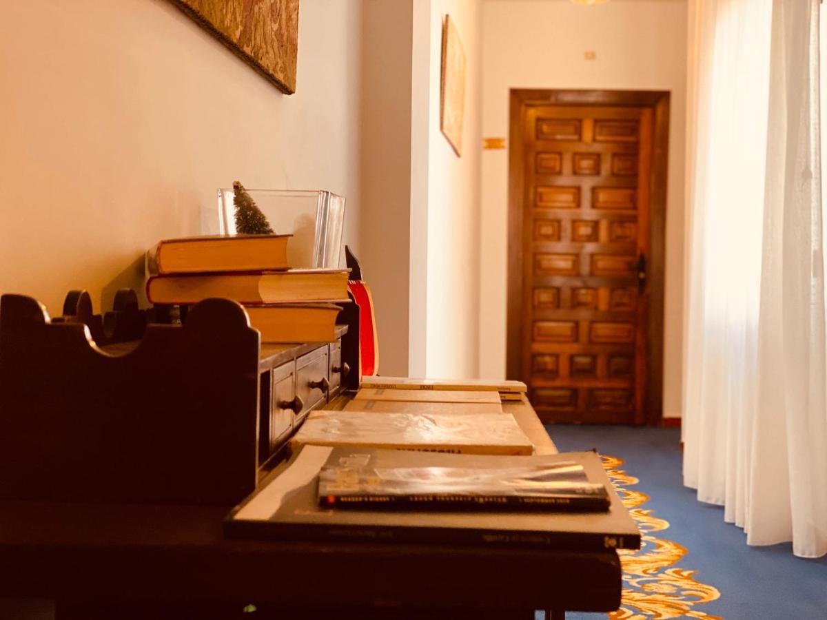 Hotel El Bedel Alcalá de Henares Zewnętrze zdjęcie